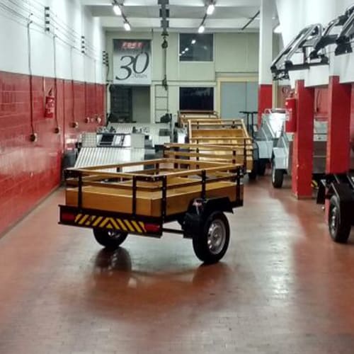 reboque-de-carga-leve