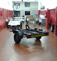 Carretinha reboque para transporte seguro de motos